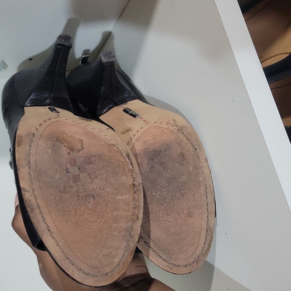 Vince Camuto open toe booties size 9 - Picture 3 of 4